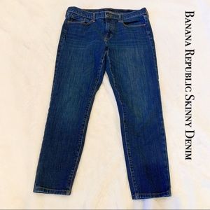 Banana Republic Skinny Ankle Jean Size 31